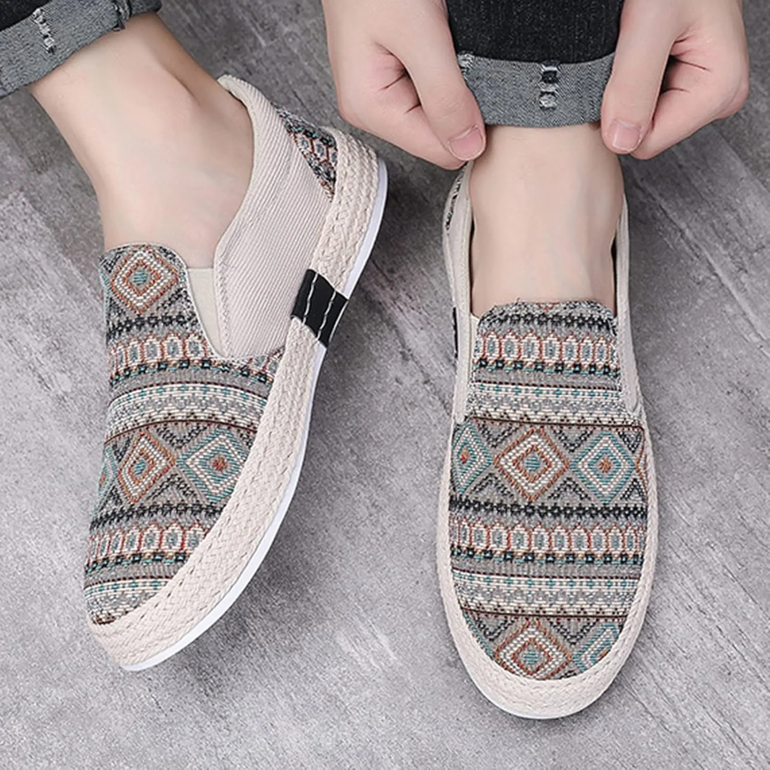 Casual Walking Shoes 2022 Men's New Spring and Fisherman's Shoes Canvas Thick Soled Slip On