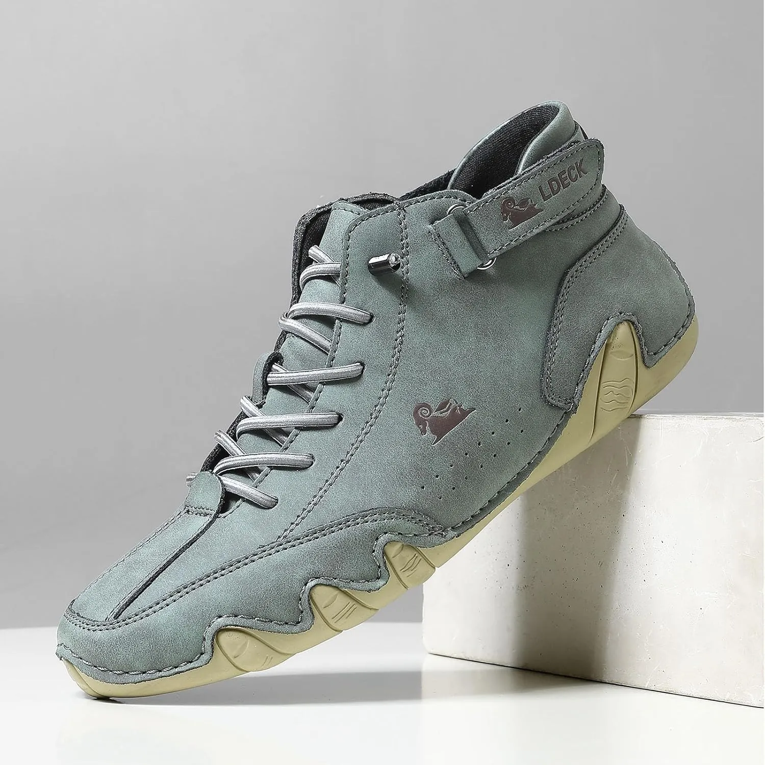 Casual Walking Shoes Boots Spring/Summer Border Popular High Top Men's Shoes Men's Casual Short Boots