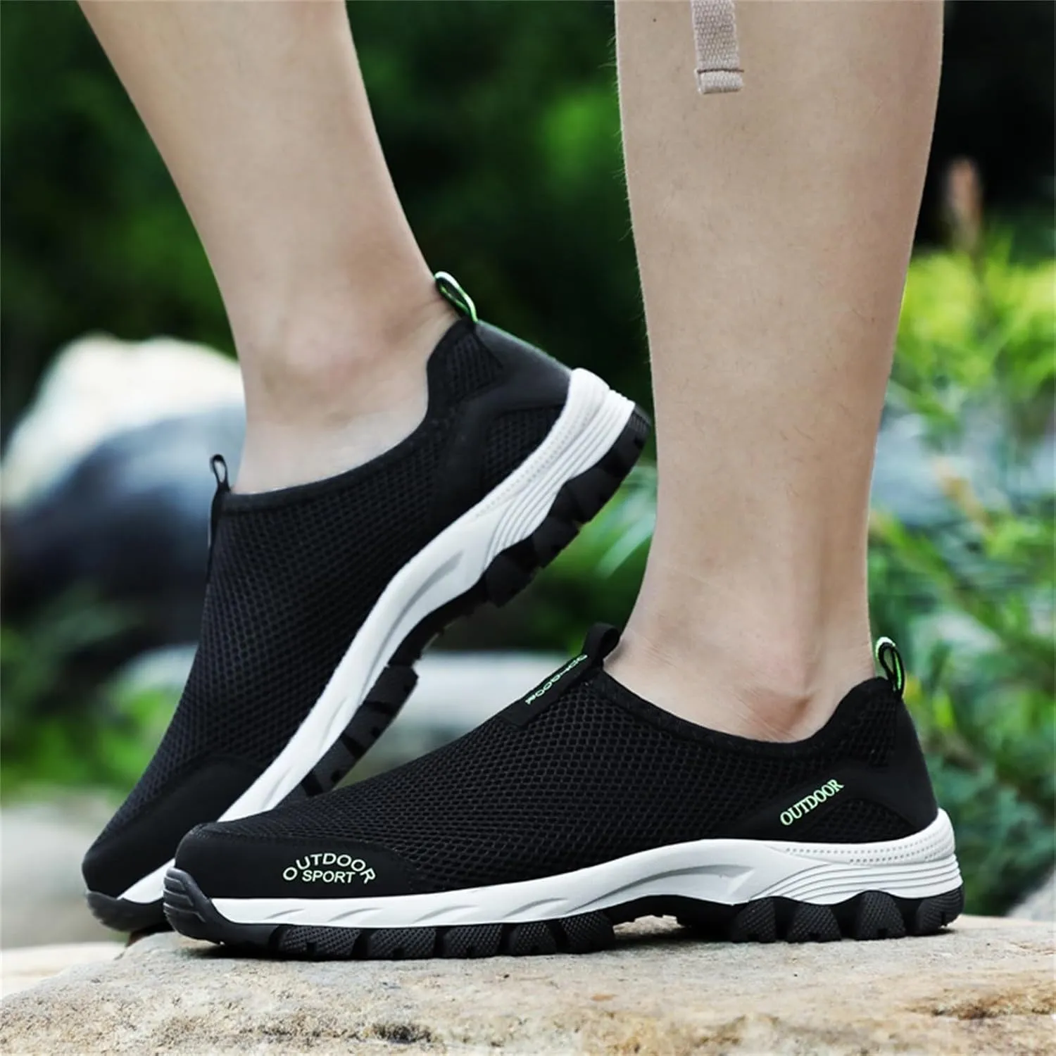 Men's Fashion Sneakers Fashion Spring and Summer Men Sports Shoes Flat Bottom Non Slip Outdoor Hiking Shoes Mesh