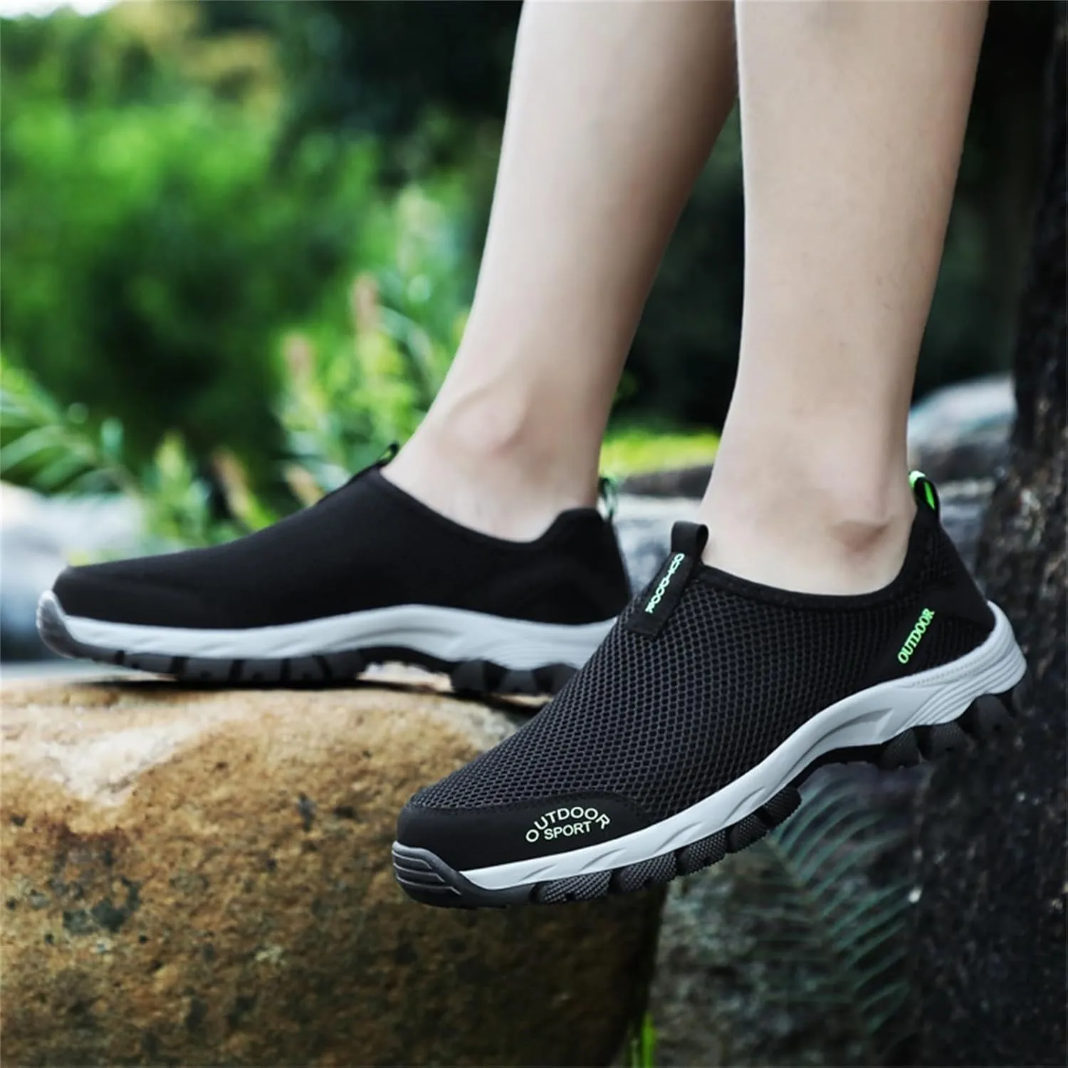 Men's Fashion Sneakers Fashion Spring and Summer Men Sports Shoes Flat Bottom Non Slip Outdoor Hiking Shoes Mesh