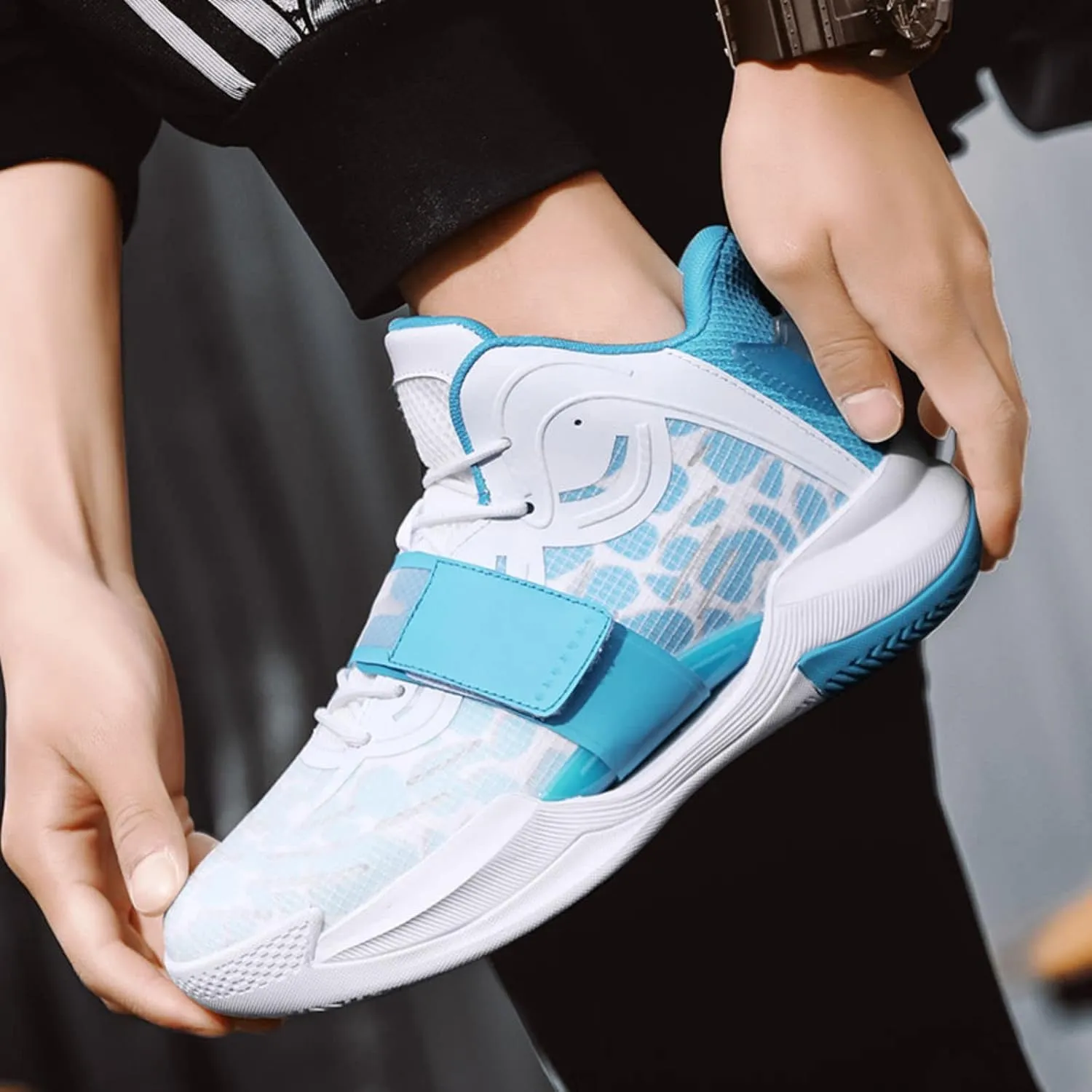 Non Slip Fashion Basketball Shoes