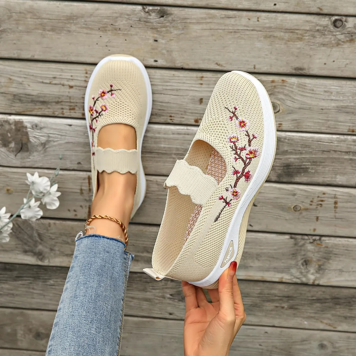 Orthopedic Shoes for Women,Women's Embroidered Flower Shoeses,Women's Woven Orthopedic Breathable Soft Shoes Arch Support,Nurse Shoeses Casual Walking Sneakers