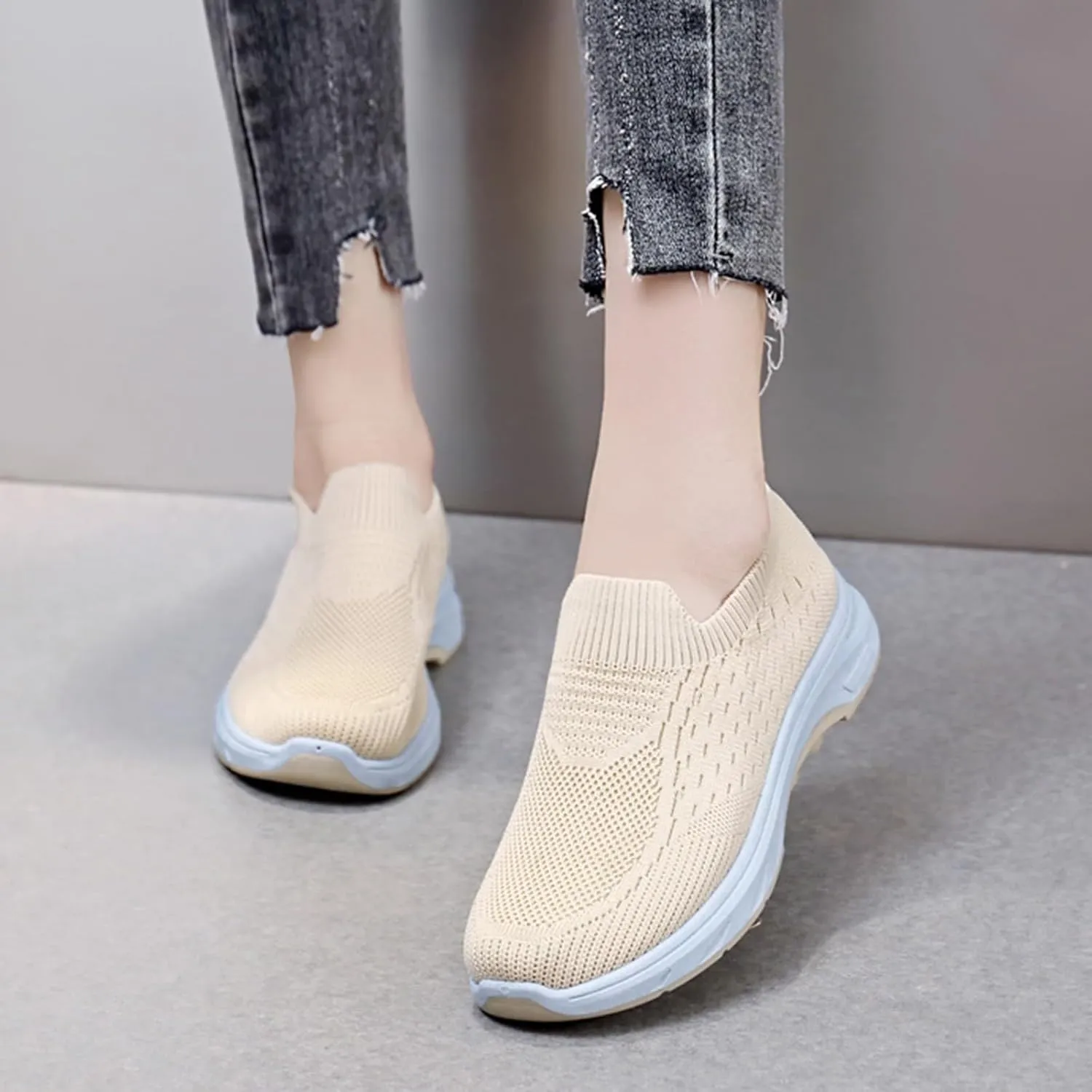 Women's Sneakers Non Slip Thick Bottom Sneakers Fashionable Breathable Mesh Shoes Stretch Minimalist Shoes