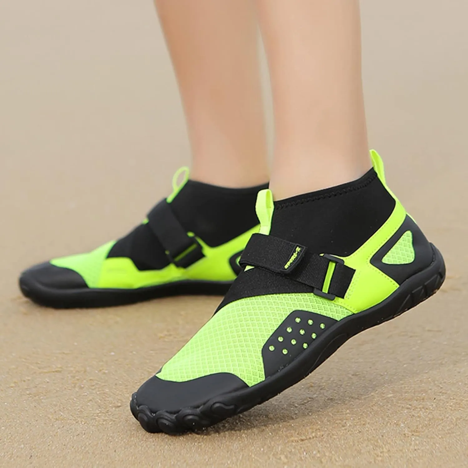 Women's Water Shoes Quick Dry Breathable Barefoot Aqua Sneakers for Summer Beach Surf Hiking Running Footwear